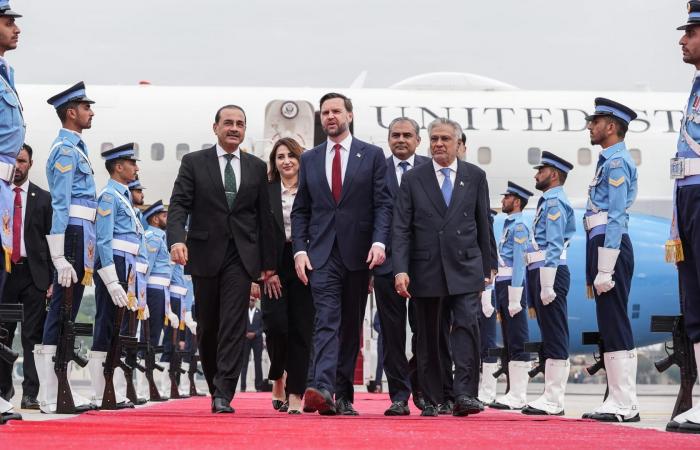 "على أمل تمديد الهدنة".. باكستان تحافظ على "قنوات مفتوحة" بين إيران وأمريكا