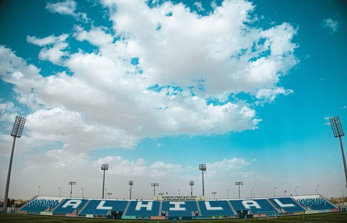 «المملكة
      القابضة»
      تستحوذ
      على
      «الهلال»
      بـ224
      مليون
      دولار