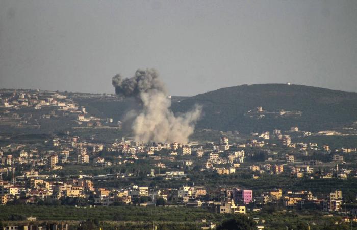 الجيش
      الإسرائيلي
      يعلن
      قصف
      منصات
      إطلاق
      صواريخ
      لـ«حزب
      الله»
      في
      لبنان