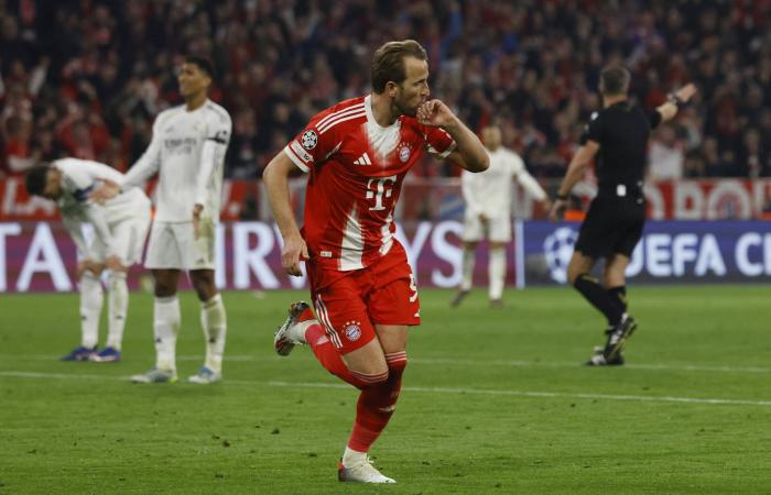 اليوناني
      دونيس
      في
      مفاوضات
      لتدريب
      المنتخب
      السعودي