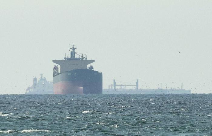 إيران
      تعلن
      فتح
      «هرمز»
      حتى
      انتهاء
      الهدنة...
      وواشنطن
      ترحّب