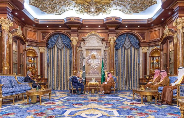 السعودية
      تواصل
      تنفيذ
      مبادرة
      «طريق
      مكة»
      في
      10
      دول