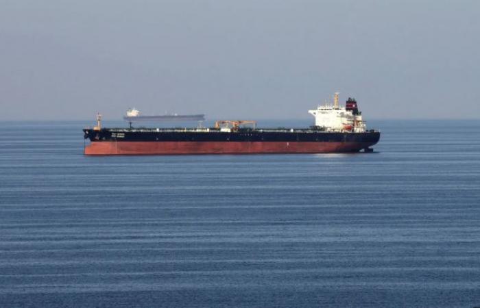 بريطانيا تطالب بحرية الملاحة في مضيق هرمز