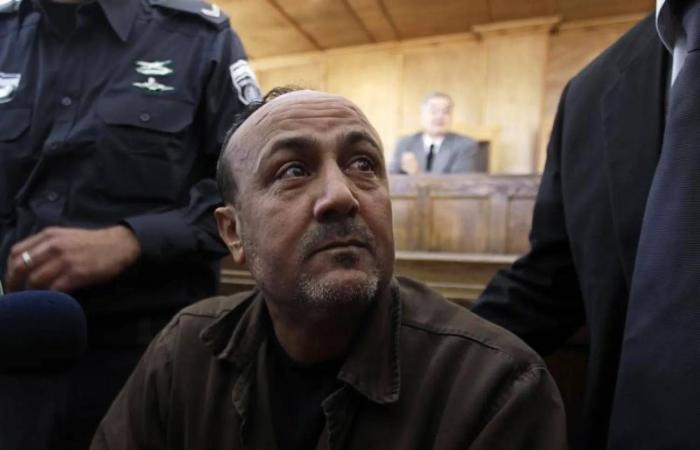 «حزب
      الله»
      لوّح
      بالعودة
      إلى
      الحرب
      مع
      إسرائيل…
      وفي
      الداخل