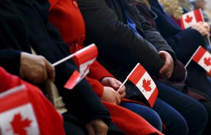 أم
      أمريكية
      تدعي
      إصابتها
      بالسرطان
      وتجمع
      أكثر
      من
      20
      ألف
      دولار
      من
      الضحايا!