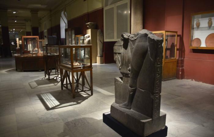 مصر:
      معارض
      أثرية
      تحتفي
      بالنيل
      في
      يوم
      التراث
      العالمي