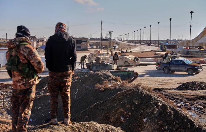 الحكومة
      السورية
      تتسلم
      سجنَي
      «غويران»
      و«علايا»
      في
      محافظة
      الحسكة