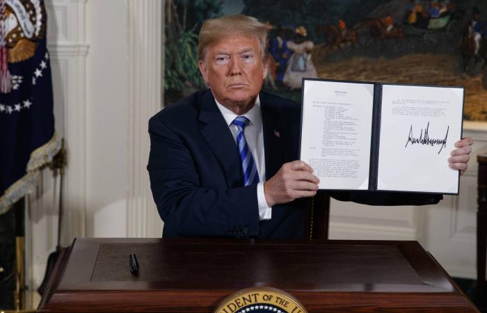 إيران
      تتهم
      أميركا
      بانتهاك
      وقف
      إطلاق
      النار
      وتتوعد
      بالرد
      على
      مهاجمة
      سفينة