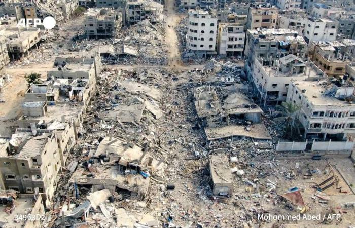 لماذا
      يهتم
      الإعلام
      العالمي
      بحروب
      ويتجاهل
      أخرى؟