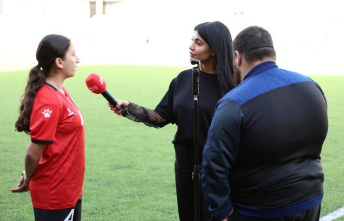 كأس
      التحدي:
      الأنصار
      اللبناني
      يودع
      بخسارة
      ثقيلة
      في
      نصف
      نهائي
      الغرب