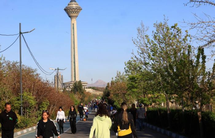 السلطات
      الأميركية
      توقف
      إيرانية
      بتهمة
      تهريب
      أسلحة
      إلى
      السودان
      لصالح
      طهران