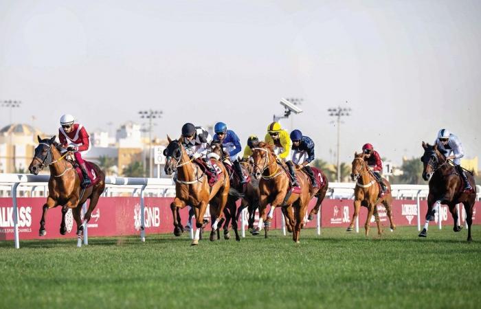 منافسات قوية في سباق الخيل على الأشواط الإضافية