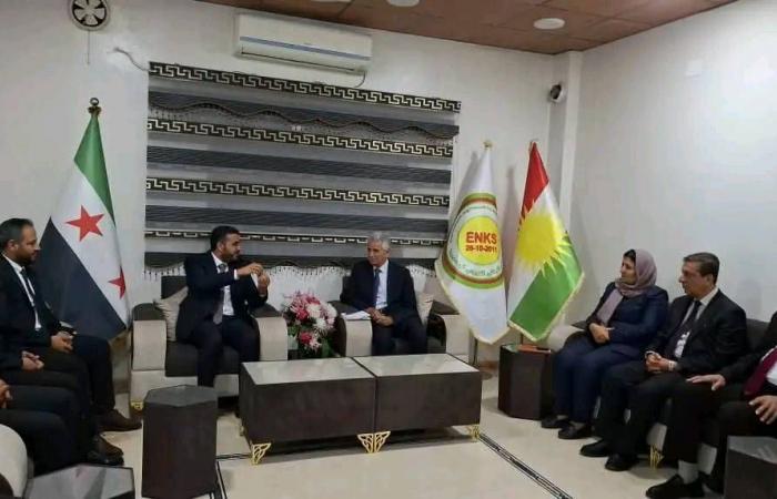 قائد
      الجيش
      اللبناني:
      بلدنا
      سيستعيد
      كل
      شبر
      أرض
      تحتله
      إسرائيل