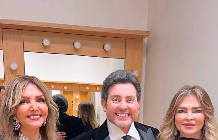 نجوم
      الفن
      يدعمون
      هاني
      شاكر
      برسائل
      مؤثرة
      بعد
      تدهور
      حالته
      الصحية