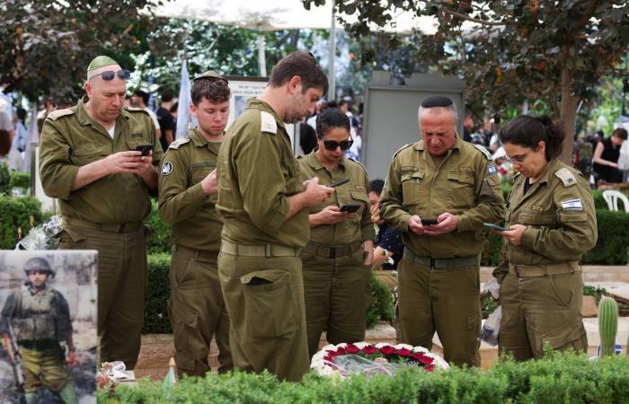 إسرائيل
      تُحيي
      «ذكرى
      الاستقلال»
      بمهرجانين
      متناقضين