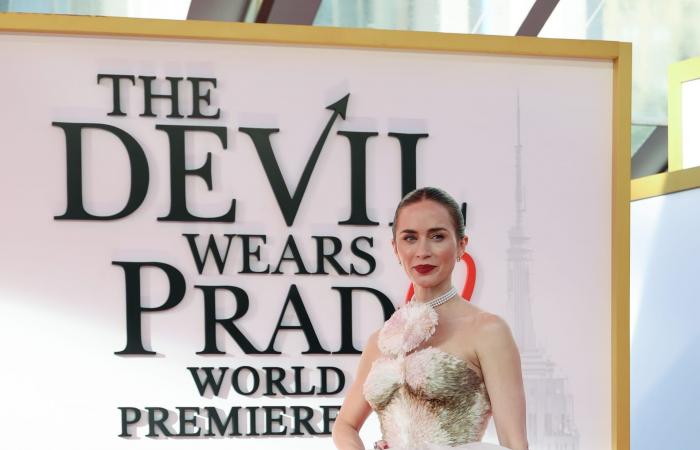بعد 20 عاما.. أناقة نجوم "The Devil Wears Prada 2" تضيء ليل نيويورك