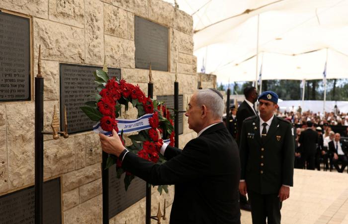 نواف
      سلام
      يأمل
      وضع
      حدّ
      نهائي
      «للحروب
      بالوكالة»
      على
      أرض
      لبنان