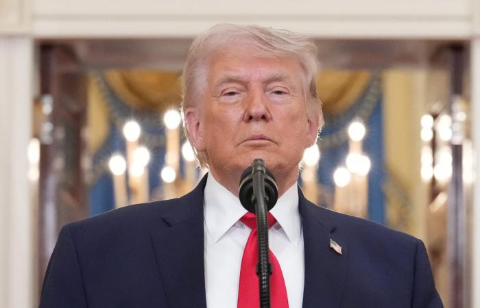 ترامب يعلن تمديد وقف إطلاق النار مع إيران ويوضح السبب