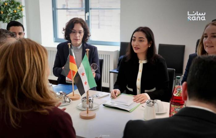 عام
      على
      تأسيس
      منصة
      «بداية
      جديدة
      في
      سوريا»...
      وزيرة
      التنمية
      الألمانية
      تدعو
      إلى
      حماية
      التنوع