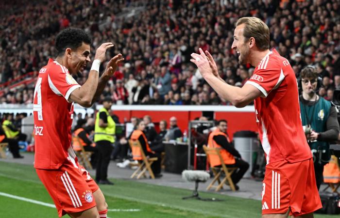 بايرن
      ميونخ
      يهزم
      ليفركوزن…
      و
      يتأهل
      لنهائي
      كأس
      ألمانيا