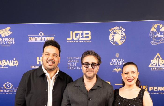 «عوو»...
      أول
      فيلم
      سعودي
      يُصوَّر
      بالكامل
      في
      «بوليفارد
      وورلد»