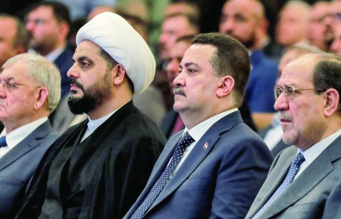 صراع
      على
      الحصص
      يعطل
      مفاوضات
      الحكومة
      العراقية