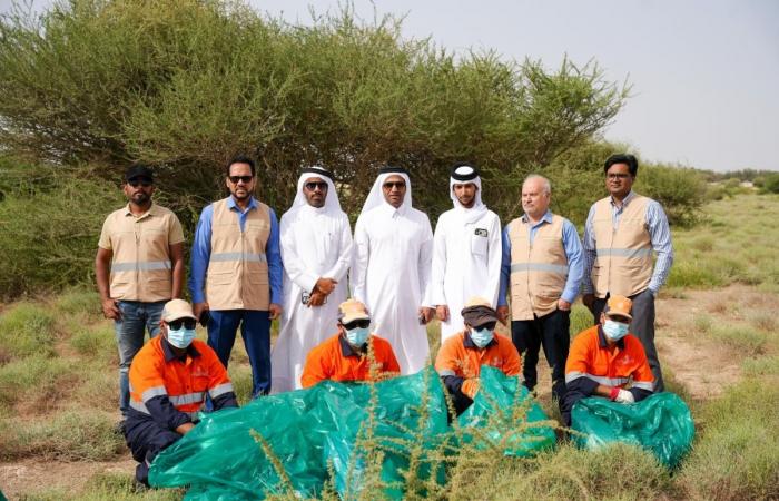 البيئة تنظم حملة لتنظيف روضة أبا النجم بمناسبة يوم الأرض وتعزز حماية الروض الطبيعية في قطر