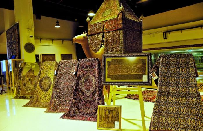 "مؤرخ بلا قلم".. حين يروي السجاد ما سكت عنه التاريخ