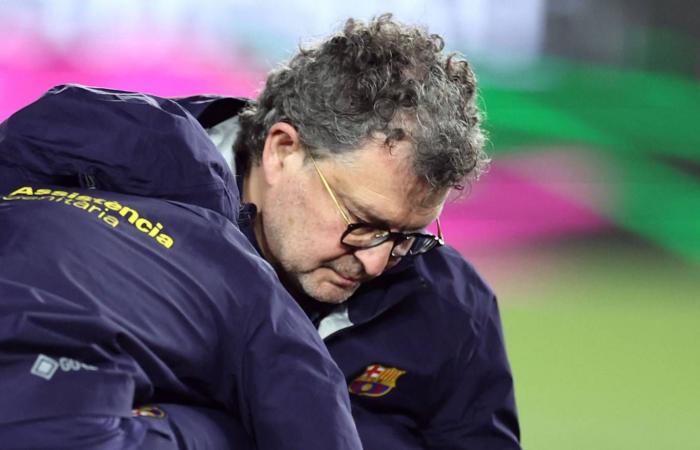 إصابة
      جمال
      وأزمة
      صحية
      لمشجع
      توقف
      مباراة
      برشلونة
      وسيلتا
      فيغو