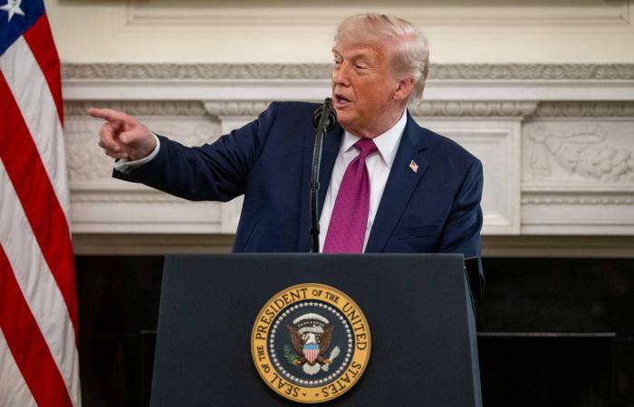 هدنة
      ترمب
      المفتوحة
      إلى
      تنازلات
      مؤلمة
      أو
      صِدام
      عسكري
      أشد