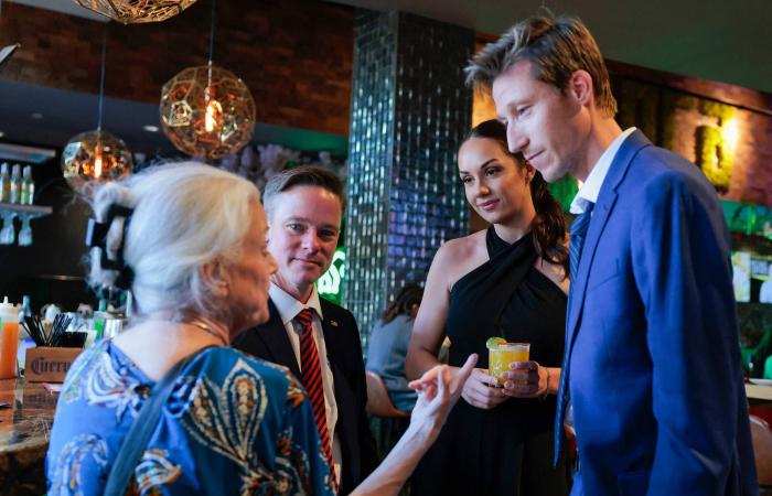 ترمب
      يقول
      إنّ
      إيران
      صرفت
      النظر
      عن
      إعدام
      8
      نساء
      بناءً
      على
      طلبه