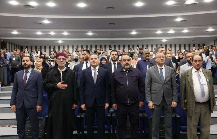 إحاطة
      تيتيه
      لـ«مجلس
      الأمن»
      تفرق
      أطراف
      الأزمة
      الليبية