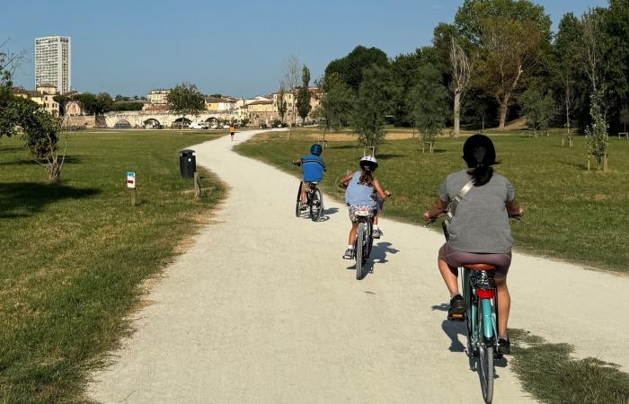 "نحن أكثر سعادة وتماسكًا".. كيف غيّر الانتقال إلى إيطاليا حياة عائلة أمريكية؟