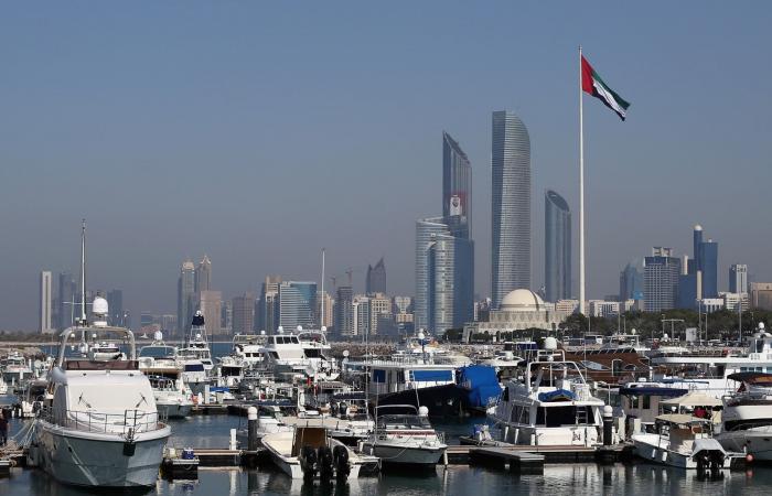 "أم الإمارات" استقبلت وداد الخالد والدة أحمد الشرع في أبوظبي ..وهذا ما بحثتاه