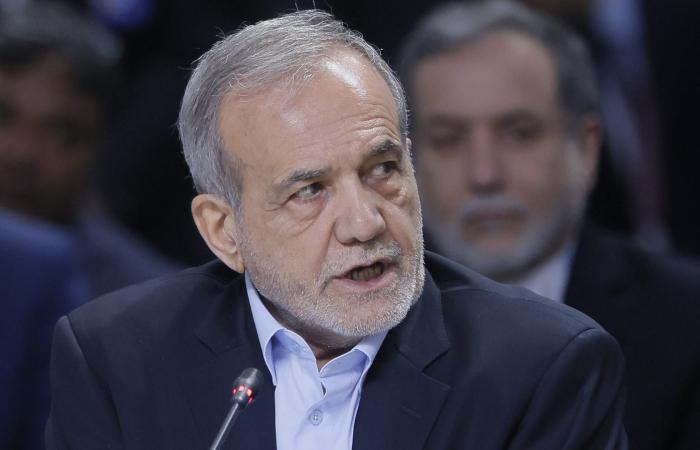 رئيس إيران يعدد 3 عوائق تقف بوجه محادثات جدية مع أمريكا