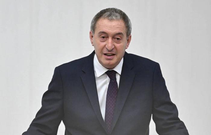 البيت
      الأبيض:
      ويتكوف
      وكوشنر
      يتوجهان
      إلى
      باكستان
      لإجراء
      محادثات
      مع
      إيران