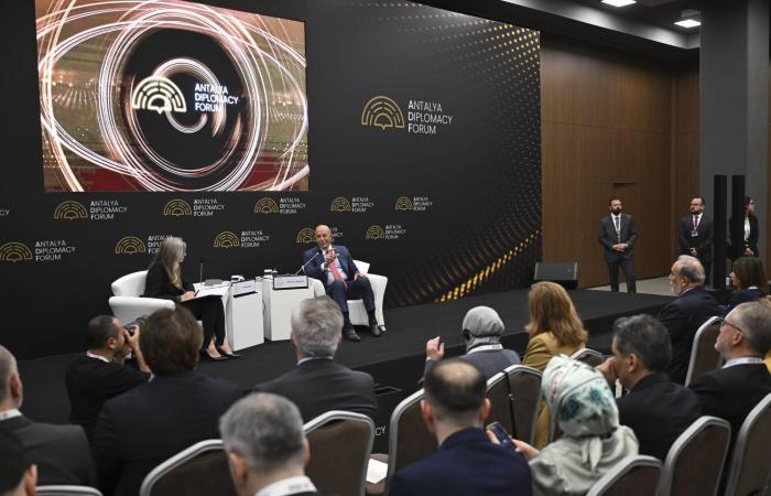 وزارة
      الخزانة
      الأميركية
      تعلن
      فرض
      عقوبات
      على
      محافظ
      عملات
      مشفرة
      مرتبطة
      بإيران