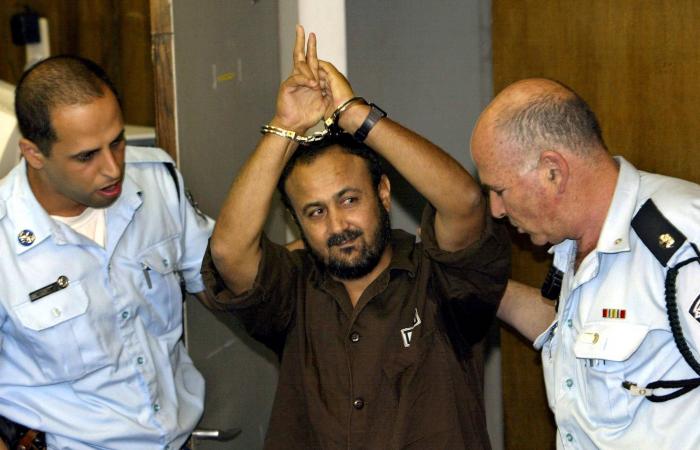 عرب
      البرغوثي:
      والدي
      مروان
      يمكنه
      قيادة
      «تجديد
      ديمقراطي»
      في
      فلسطين