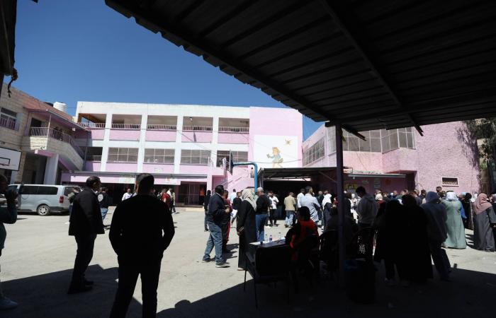 انتخابات
      محلية
      فلسطينية...
      «بروفة»
      النظام
      السياسي
      الجديد