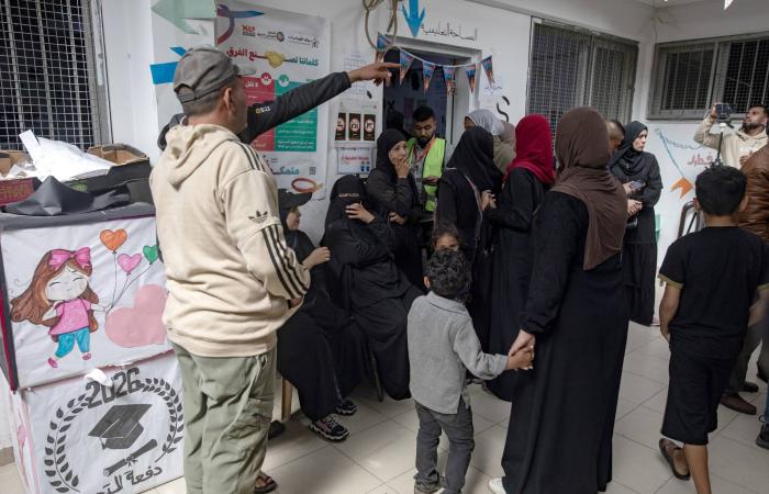 إسرائيل
      تعيّن
      دبلوماسياً
      عربياً
      لتحسين
      سمعتها
      بعد
      مساسها
      بالرموز
      المسيحية