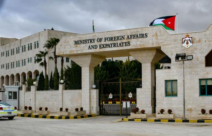 الأردن يدين استهداف موقعين من المراكز الحدودية البرية الشمالية للكويت