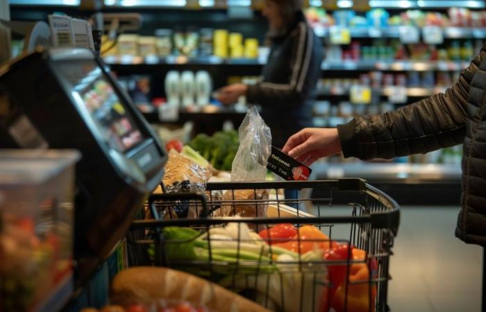 وزير بريطاني: ارتفاع أسعار الطاقة والغذاء قد يستمر لأشهر جراء التصعيد في الشرق الأوسط