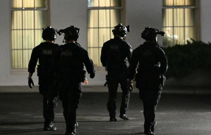 متابعة: تحديث مباشر.. إخلاء ترامب خلال حفل عشاء مراسلي البيت الأبيض وفيديو محاولة المسلح الاقتحام وأول تعليق للرئيس