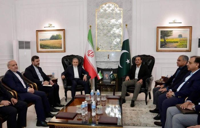 إسرائيل
      تعين
      أول
      سفير
      لها
      في
      أرض
      الصومال