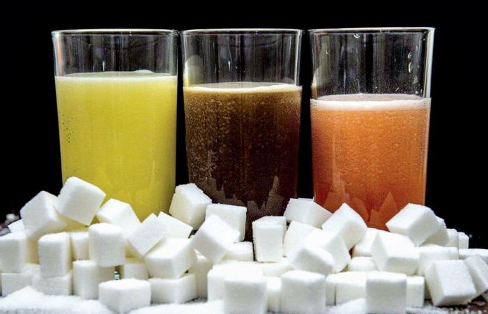 مختصون لـ "الشرق": ضريبة المشروبات المُحلّاة ضرورة صحية للحد من السمنة