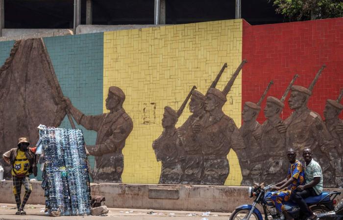 مقتل
      «رجل
      موسكو»
      في
      جمهورية
      مالي