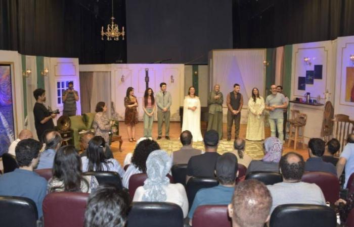 المسرح
      المصري
      لاستعادة
      بريقه
      بعروض
      شبابية
      ومغامرات
      «تراثية»