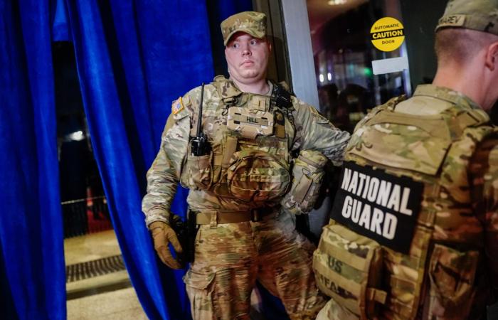 متابعة: تحديث مباشر.. إخلاء ترامب خلال حفل عشاء مراسلي البيت الأبيض وفيديو محاولة المسلح الاقتحام وأول تعليق للرئيس