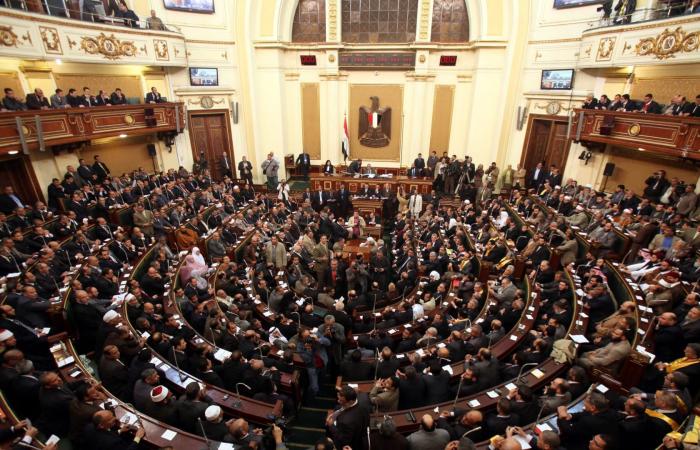 مصر: مشروع قانون ينص على حبس الزوج وتغريمه حال تزوير حالته الاجتماعية