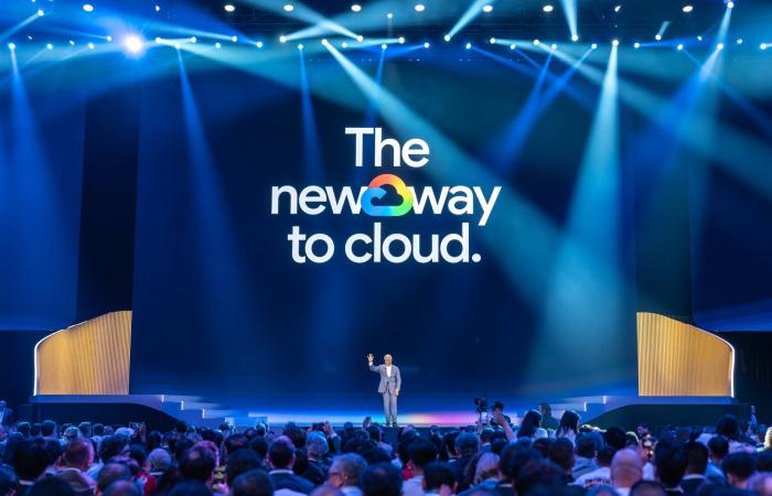 الرئيس
      التنفيذي
      لـ«غوغل
      كلاود»:
      مراكز
      بياناتنا
      «مقاوِمَة
      للأزمات»
      ولا
      ترتبط
      بحدود